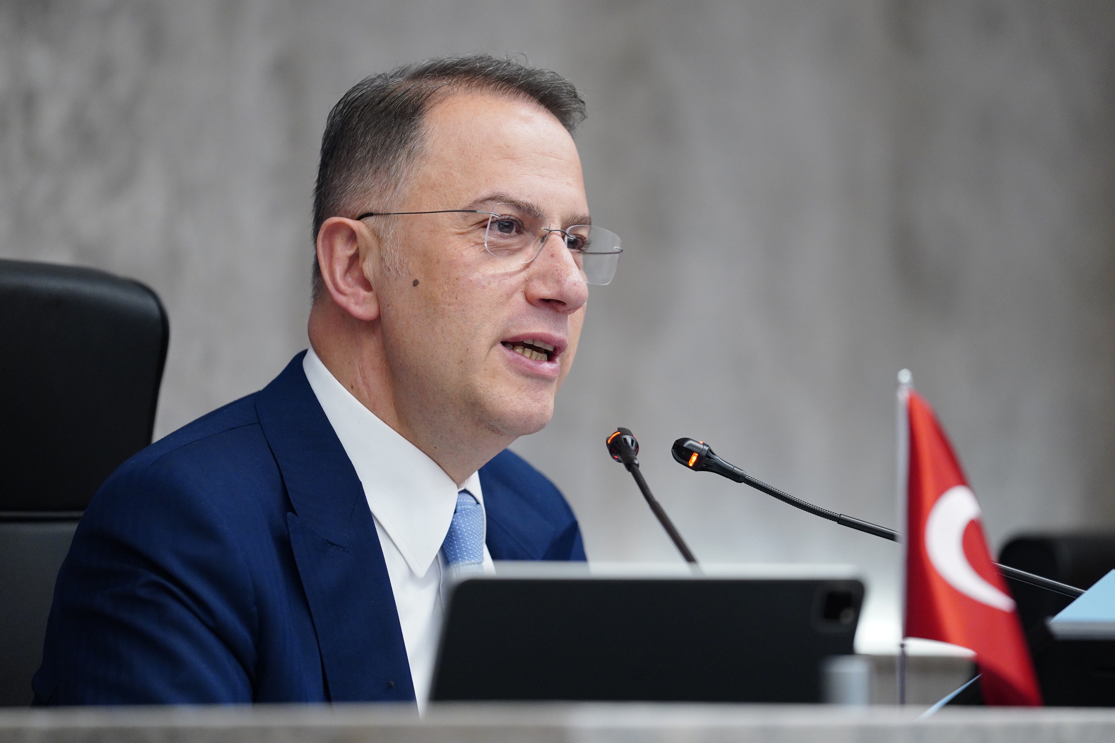 BEYLİKDÜZÜ BELEDİYE BAŞKANI ÇALIK:“BİZ İŞİMİZLE KONUŞTUK, ANLATMADIK GÖSTERDİK”